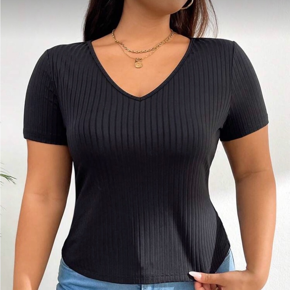 SHEIN Black Ribbed Short Sleeve Top